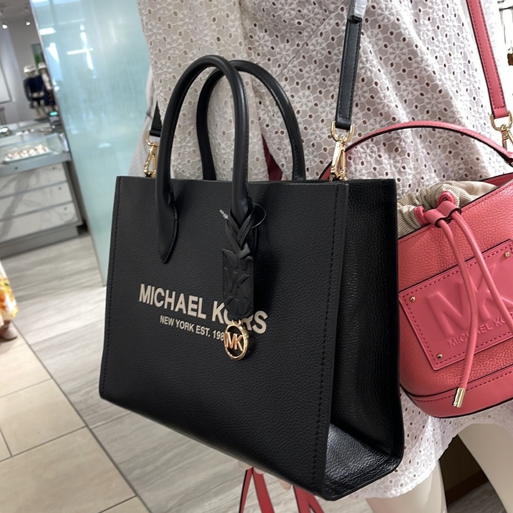Michael Kors Medium Mirella 35S2G7ZT7L Tote Bag
Black Multi
NWT - Picture 9 of 16